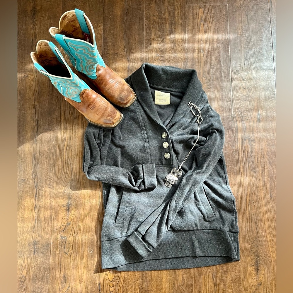 Gray three button sweater